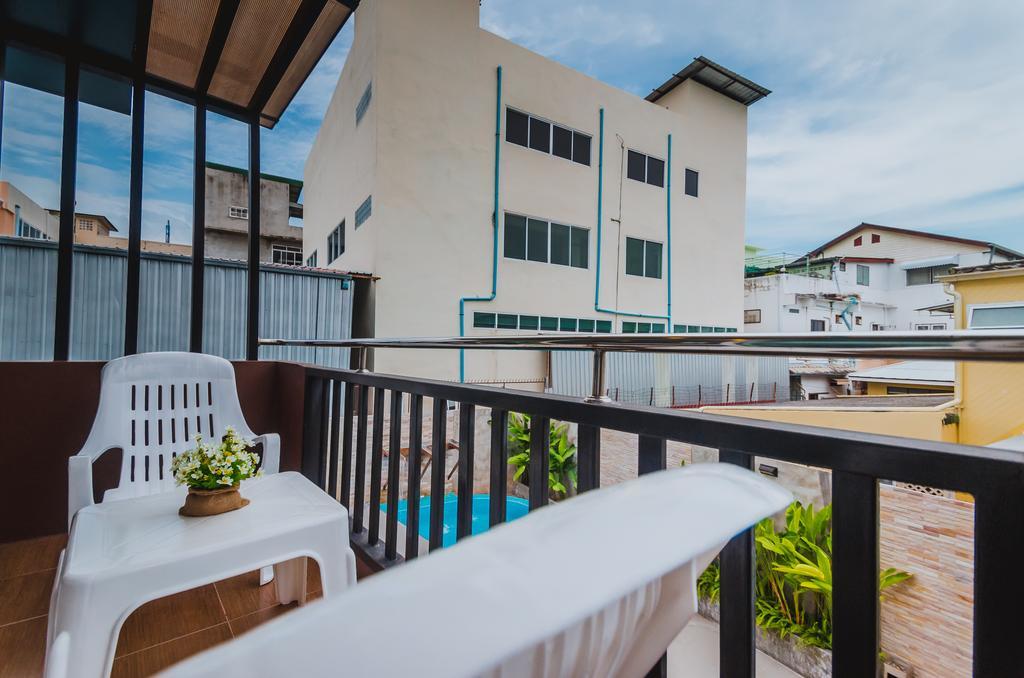 Th Beach Hotel Hua Hin Exterior foto